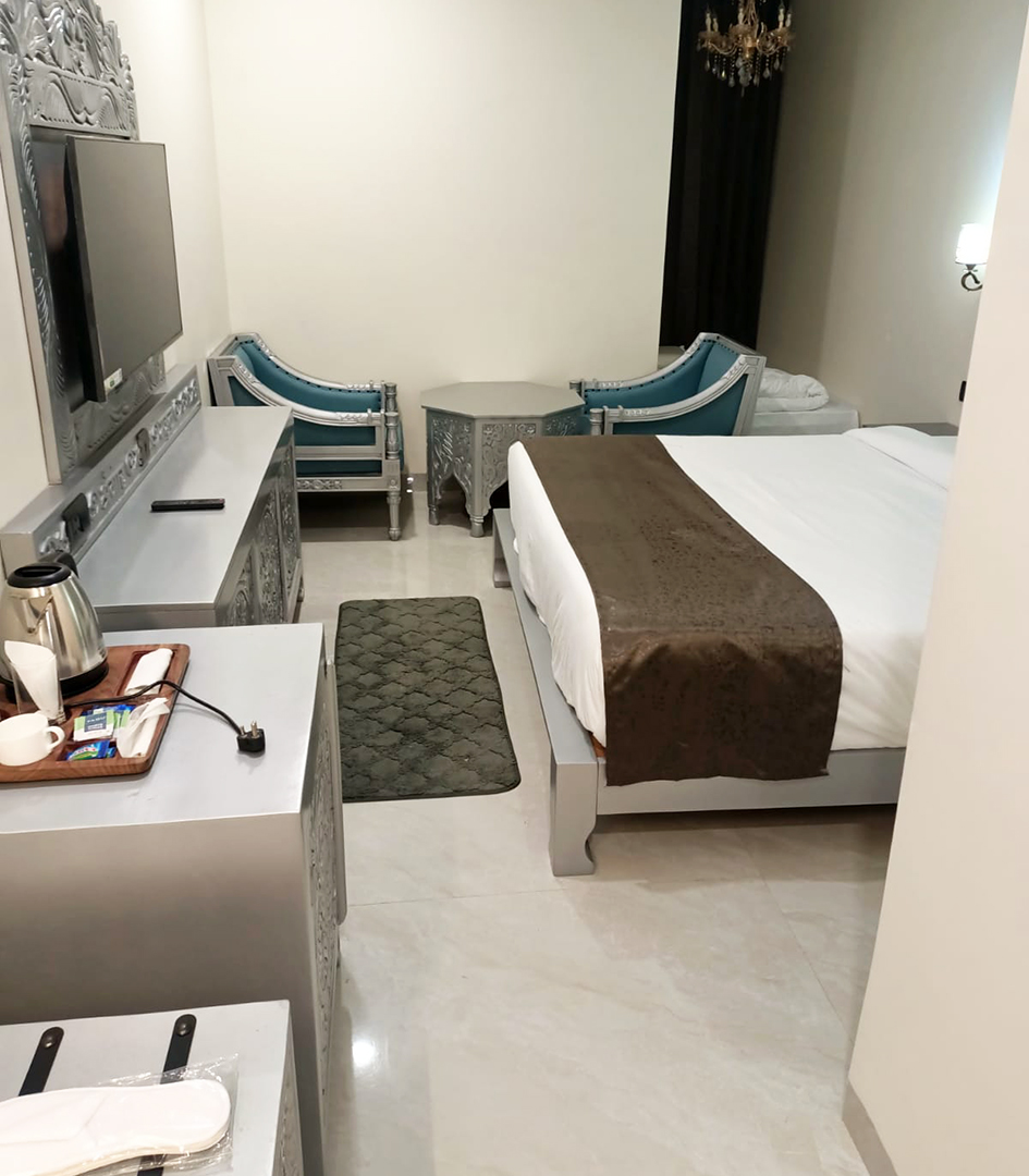 Hotel  Shringar Mahal Vrindavan